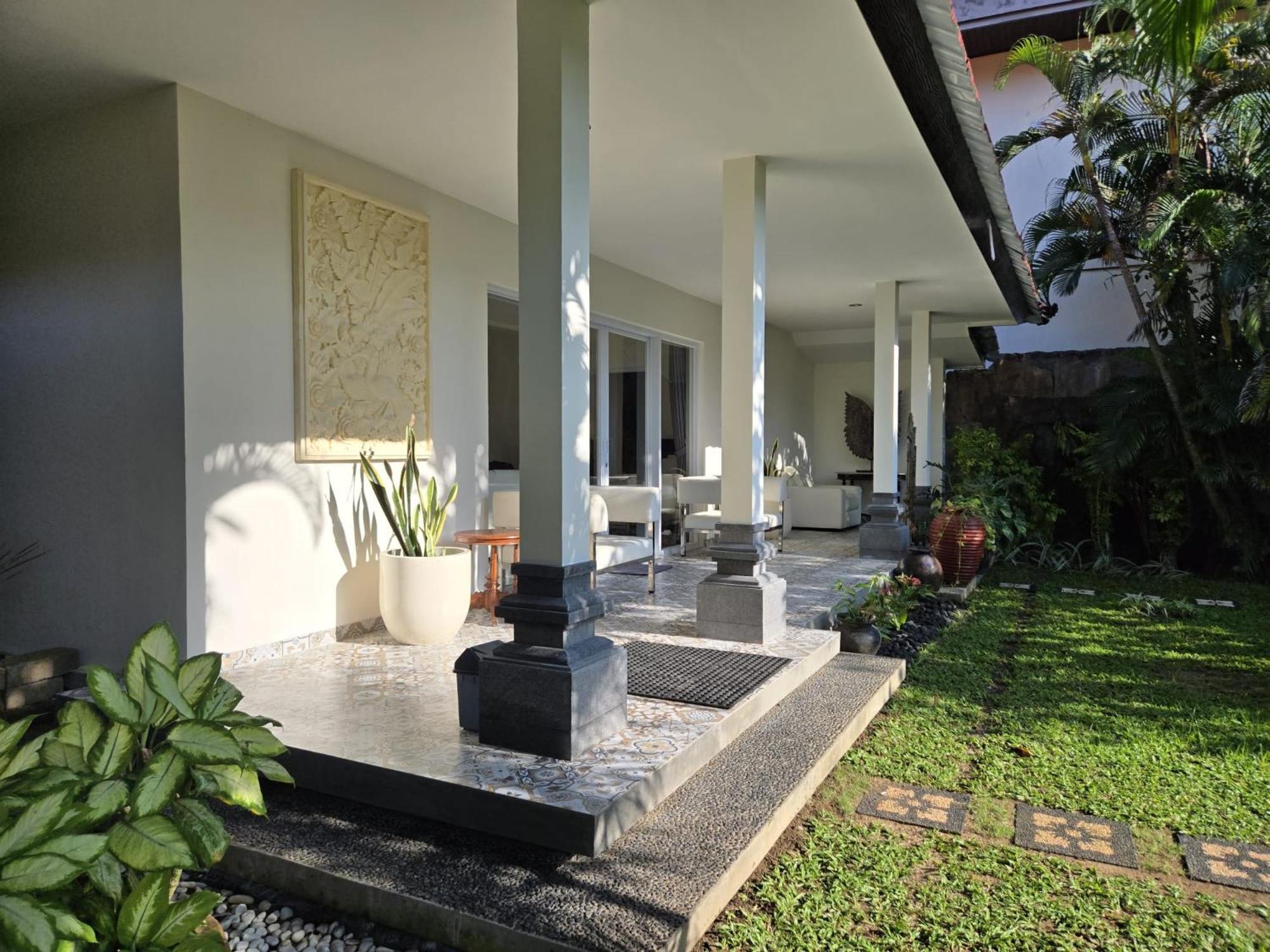 Segara Agung Boutique Hotel Sanur  Exterior photo